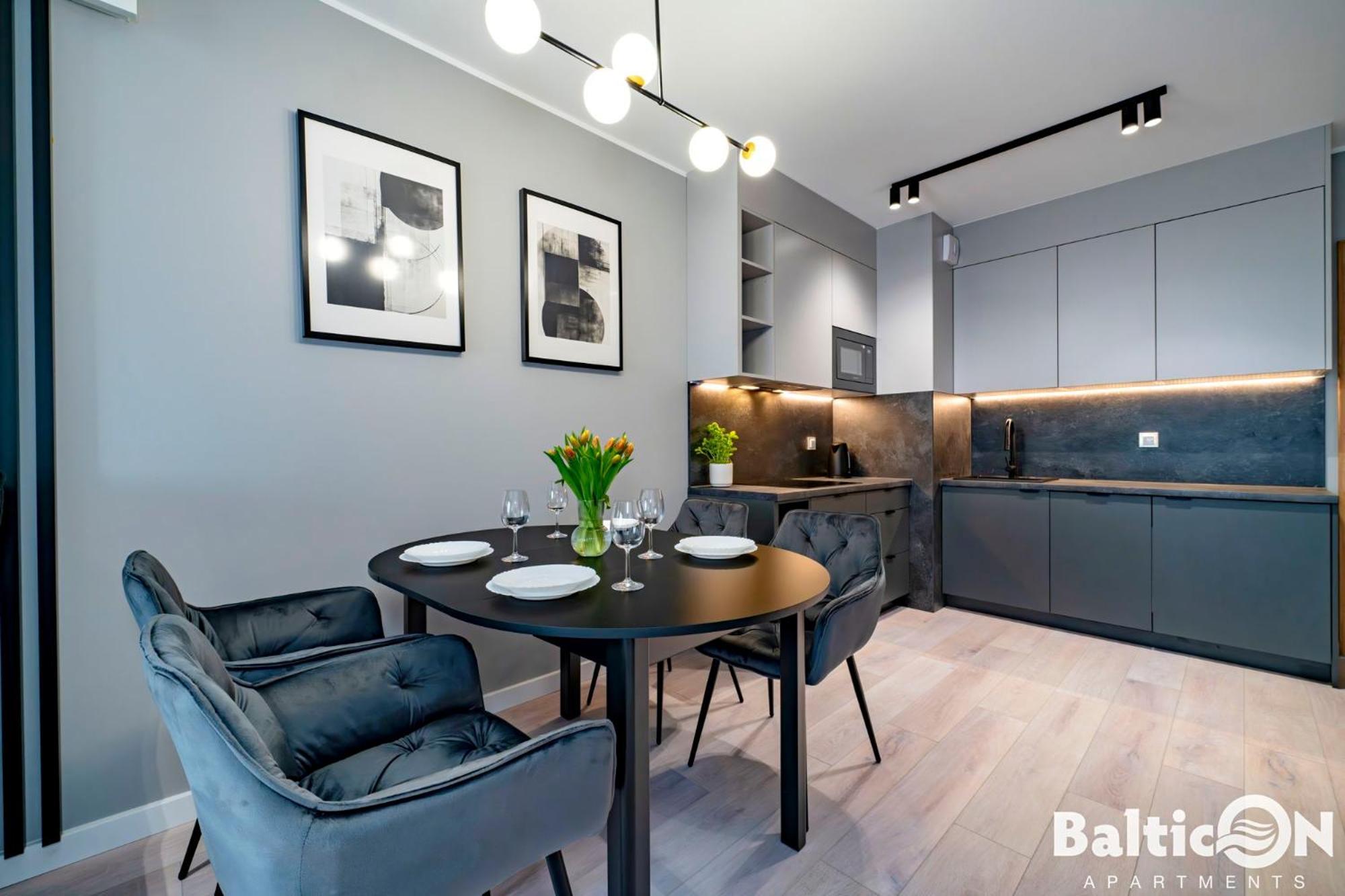Apartamenty Balticon Kasprowicza Parking Inclusive Kolberg Exterior foto